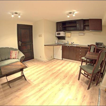 Apartament Biala Magnolia Appartement Wrocław Buitenkant foto